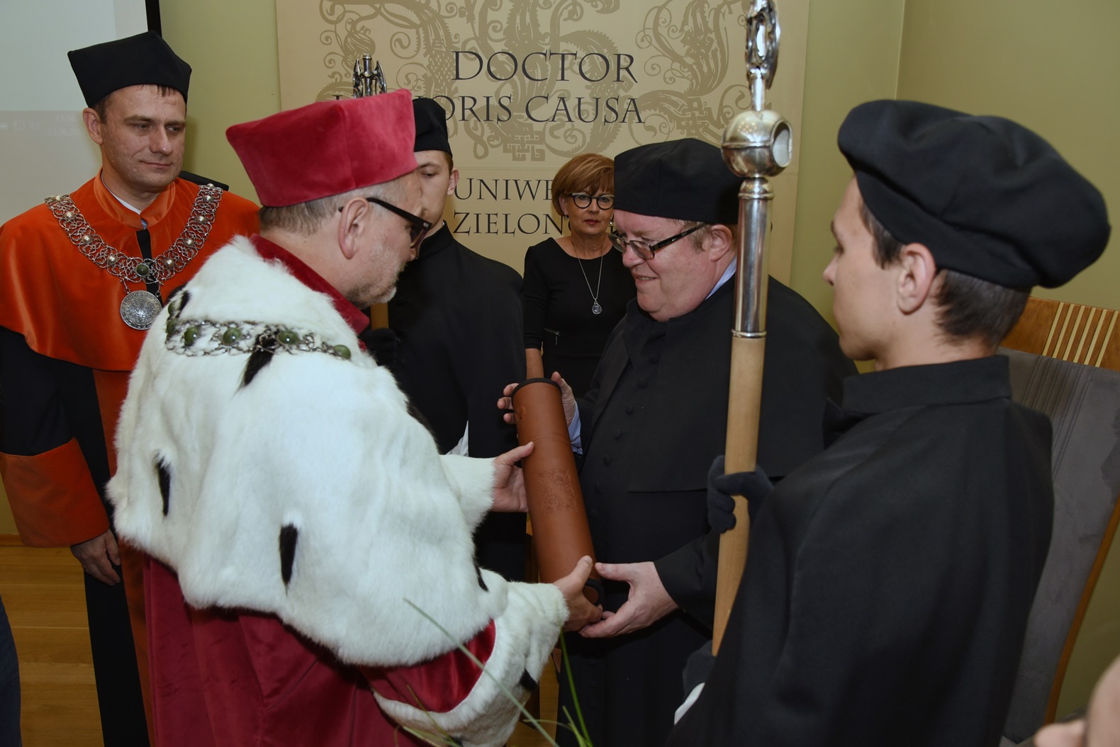 Wręczenie dyplomu Doctora Honoris Causa