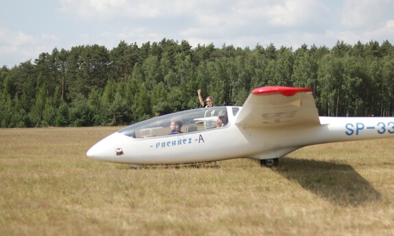 Loty szybowcowe w Aeroklubie Ziemi Lubuskiej w Przylepie; fot. P. Muszyńska 